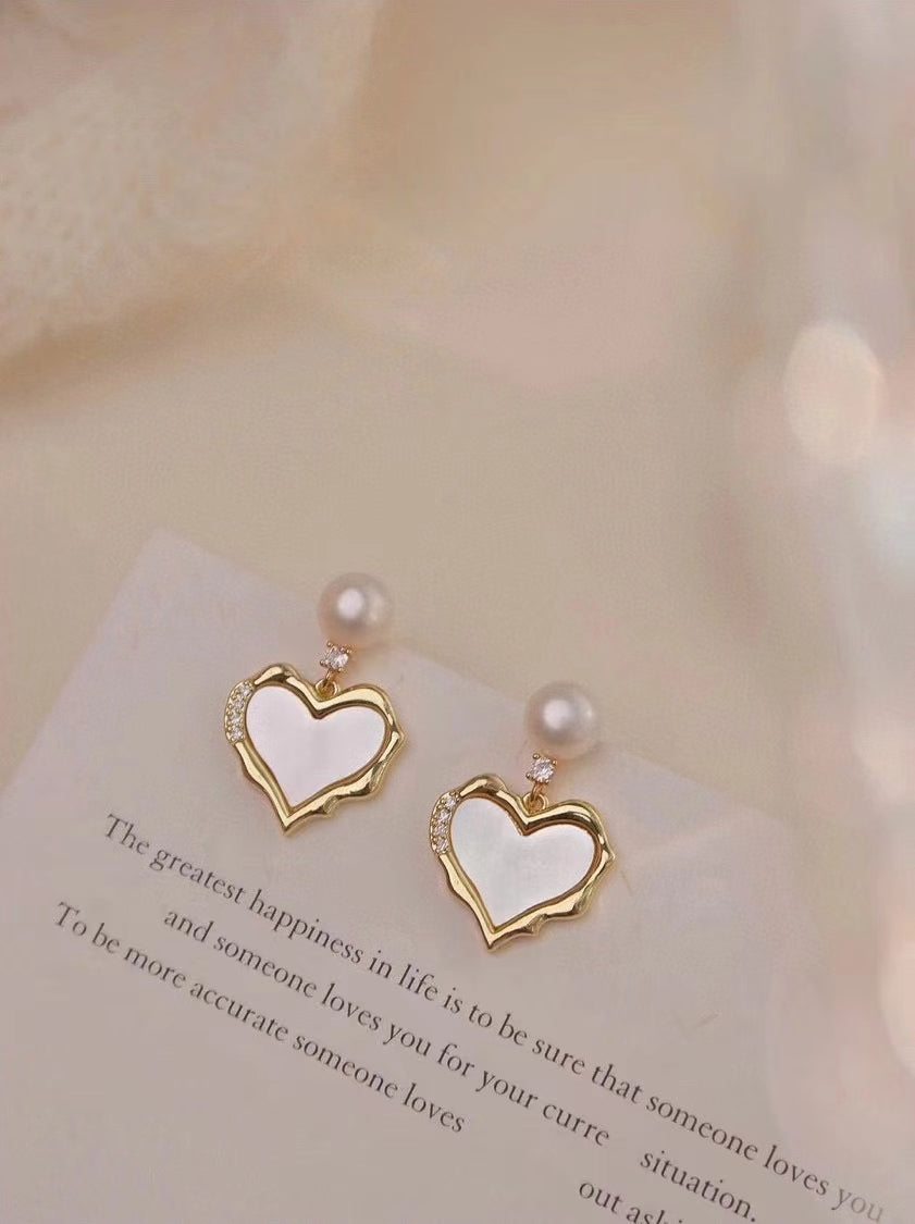 AAA2432 Freshwater Pearl Love Heart Earrings for festival party daily with verification Mather's day Christmas day Valentine's Day Gift