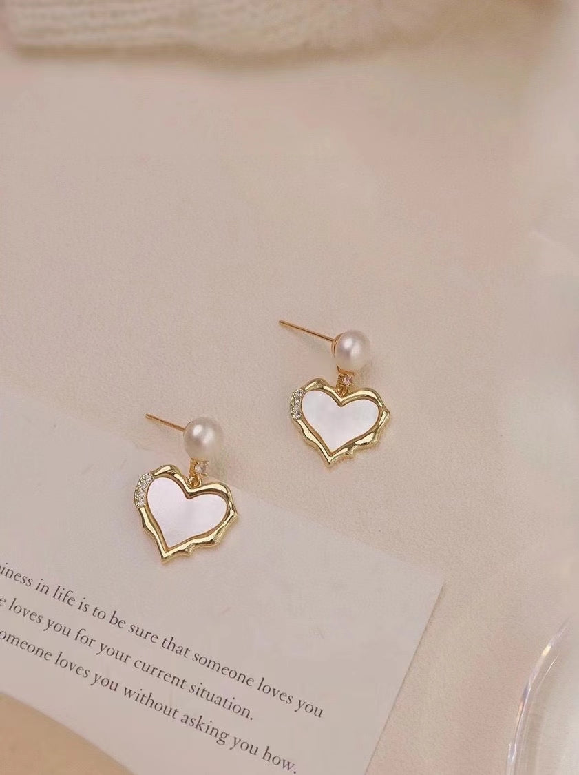 AAA2432 Freshwater Pearl Love Heart Earrings for festival party daily with verification Mather's day Christmas day Valentine's Day Gift
