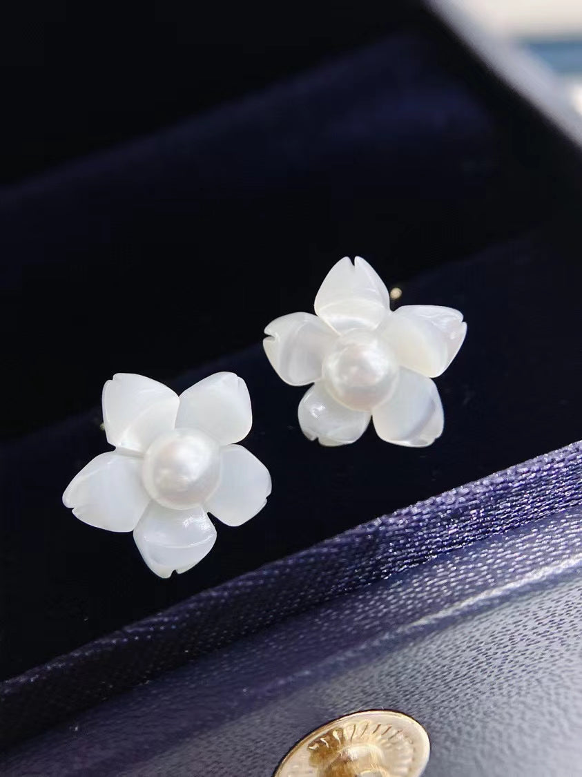 AAA2402 Freshwater Pearl Vivid Flower Earrings for festival party daily with verification Mather's day Christmas day Valentine's Day Gift