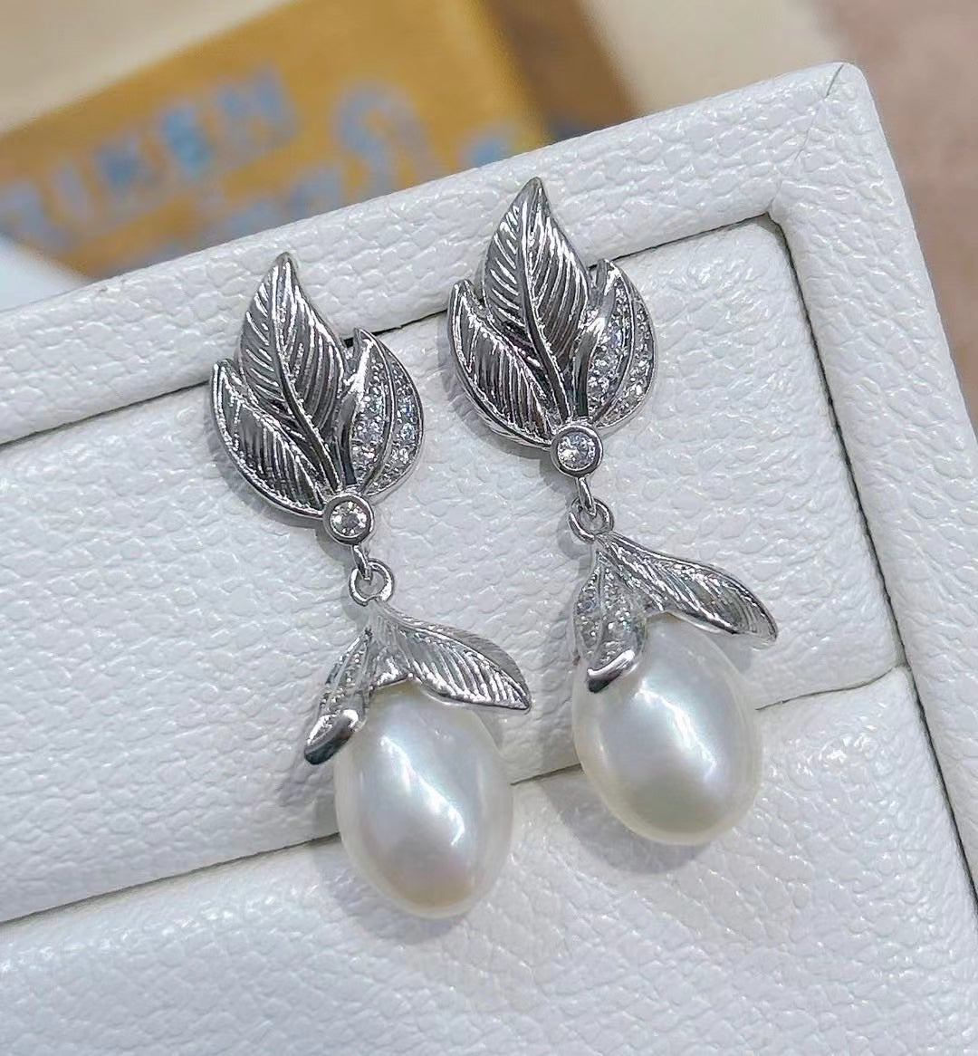 AAA2418 Freshwater Pearl Leaves  Medieval Earrings for festival party daily with verification Mather's day Christmas day Valentine's Day Gift